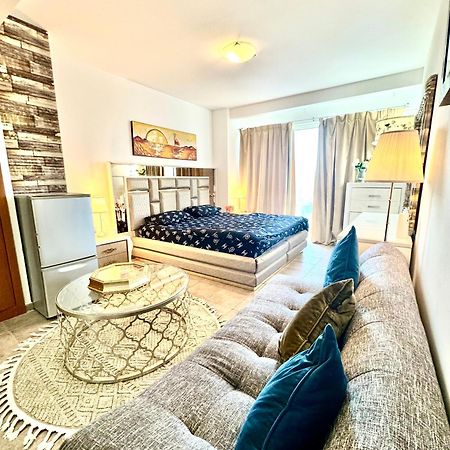 Travelers Backpackers Apartment Dubai Ngoại thất bức ảnh