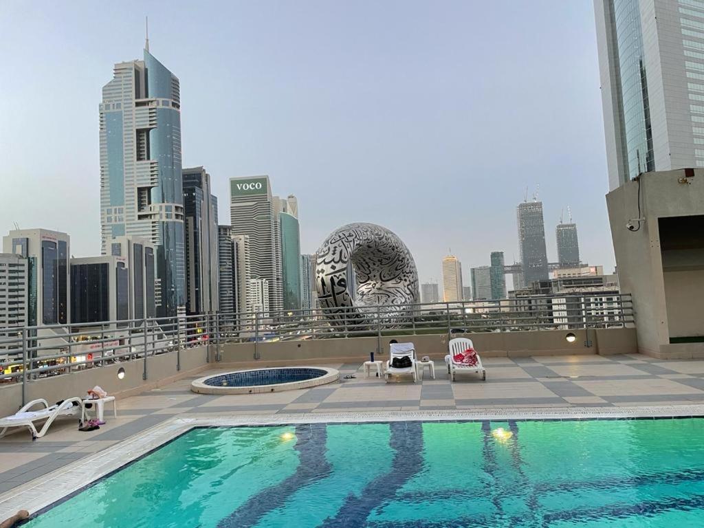 Travelers Backpackers Apartment Dubai Ngoại thất bức ảnh