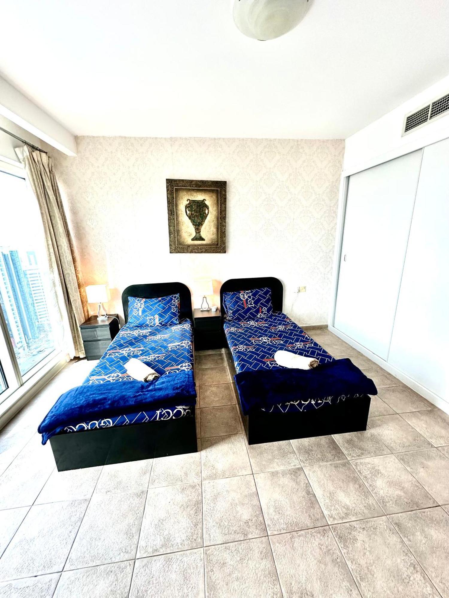 Travelers Backpackers Apartment Dubai Ngoại thất bức ảnh