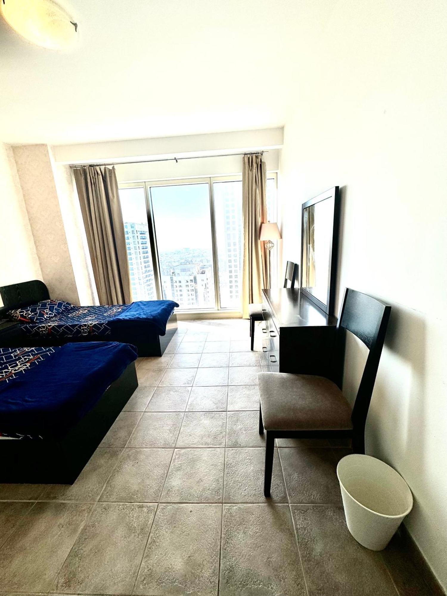Travelers Backpackers Apartment Dubai Ngoại thất bức ảnh