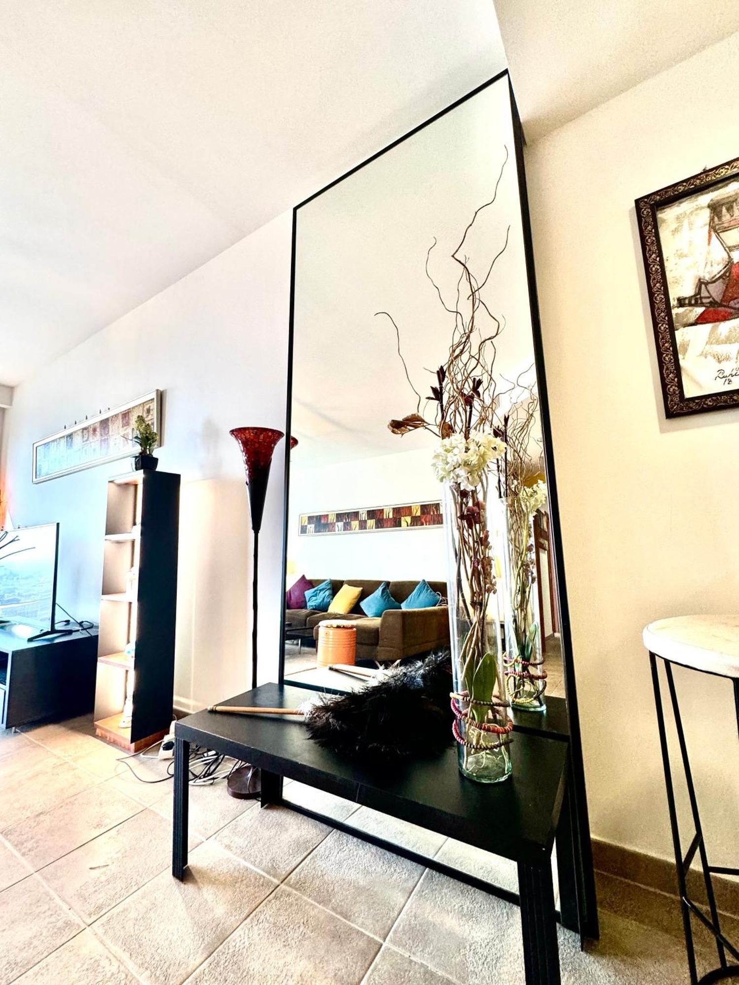 Travelers Backpackers Apartment Dubai Ngoại thất bức ảnh