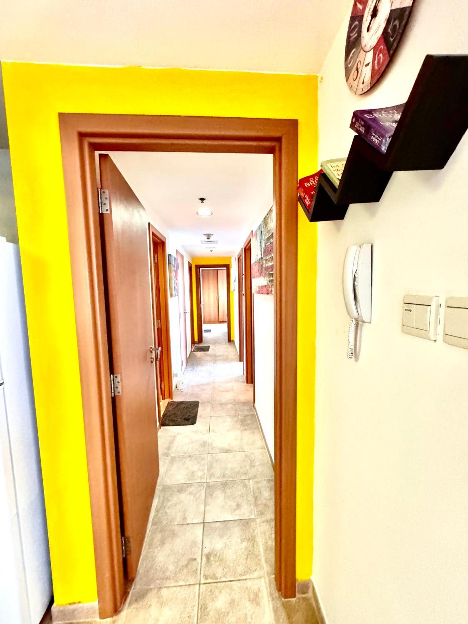 Travelers Backpackers Apartment Dubai Ngoại thất bức ảnh